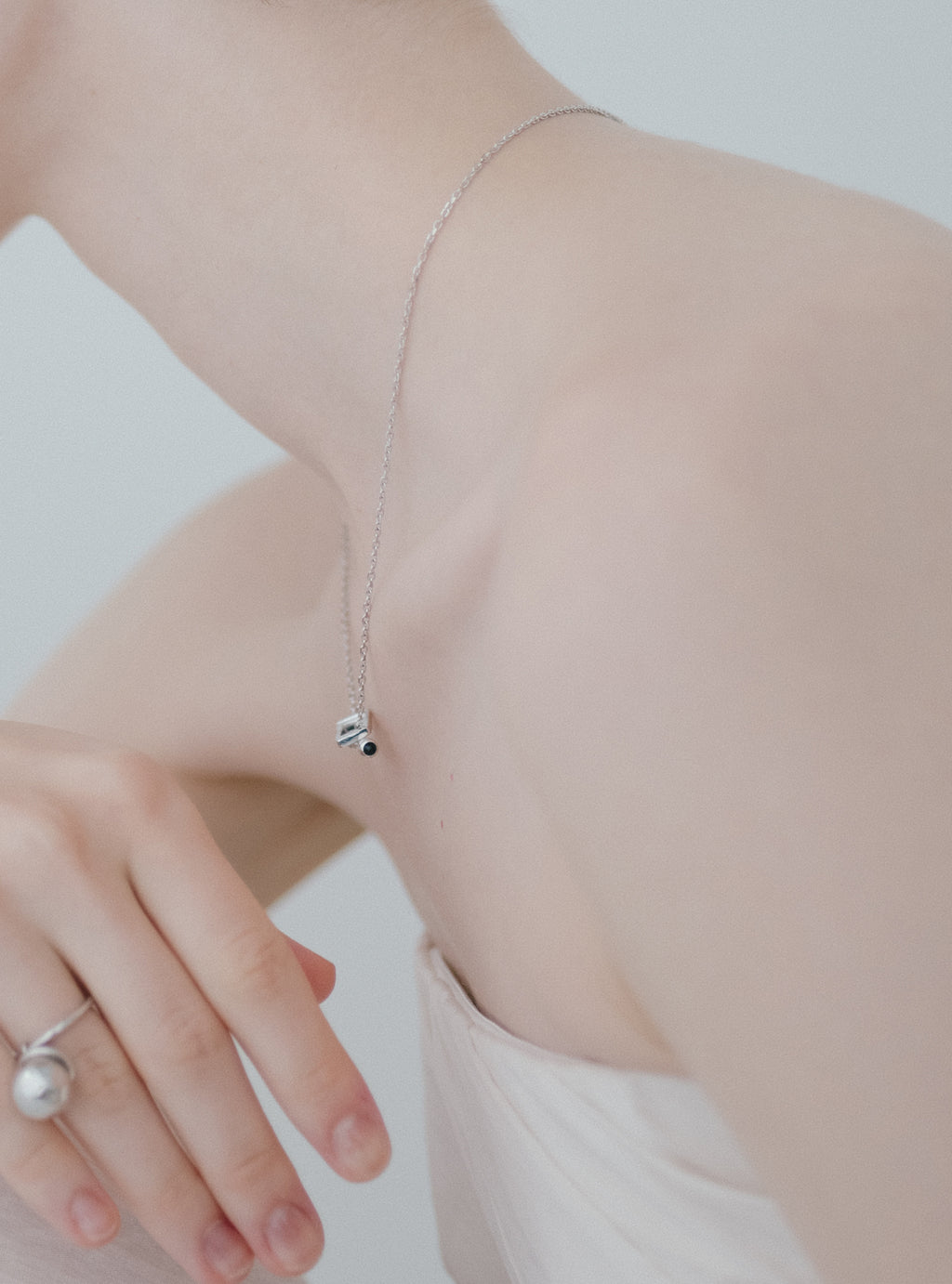 PORTAL Chain Necklace