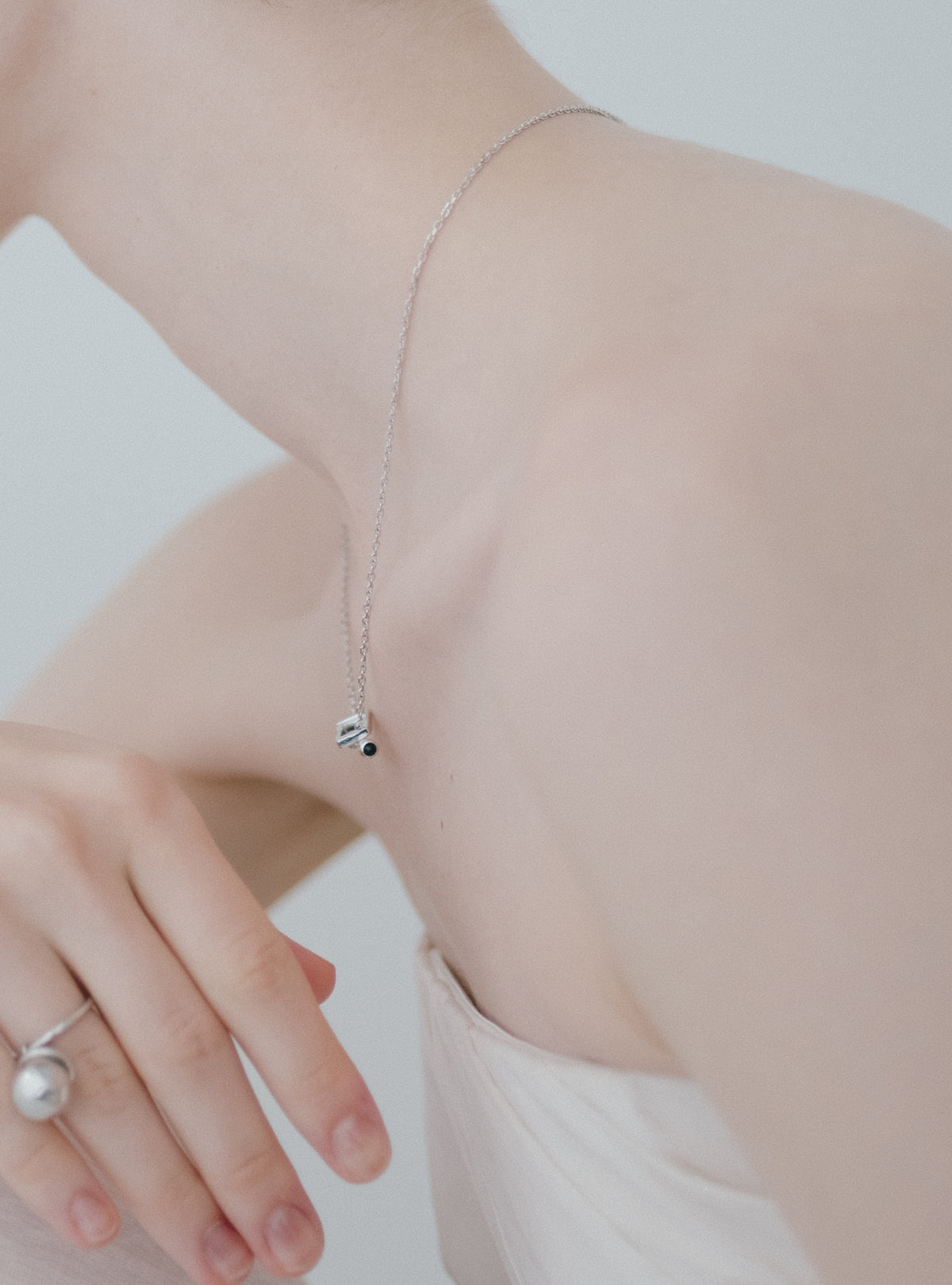 PORTAL Chain Necklace